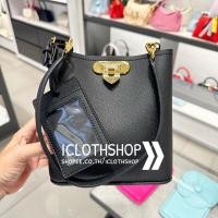 ราคา Charles Keith Alcott Bucket Bag รหัสสินค้า CK2 10782094 size M กระเป๋าสะพาย (19596264448)