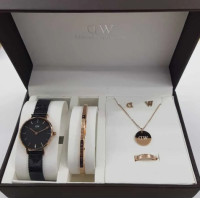 ราคา นาฬิกาข้อมือ นาฬิกาแฟชั่ Daniel Wellington Classic DW watch women Petite 32mm DW00100163 แท้จริง 100 Gift set (21038351622)