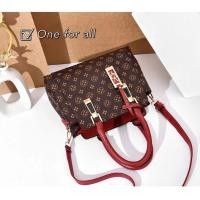 ราคา กระเป๋าสะพายข้าง กระเป๋าถือ ผู้หญิง กระเป๋าแฟชั่น รุ่น A01 มี 4สี (20803489076)