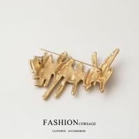ราคา ต้นฉบับ Spanish Loewe Stone Brooch European and American Irregular Geometric Metal Brooch Exaggerated Personality Niche Design Suit Coat Pin Accessories Men and Women (19632099616)