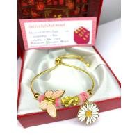 ราคา กำไลปี่เซียะทองแท้ 99 99 มีใบรับประกัน ปลุกเสกแล้ว กำไลแบบรูดปรับขนาดได้ ชาร์มแพนโดร่าสีชมพู cute สุดๆ (7174948860)