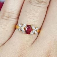 ราคา แหวนทองแท้เพชรเเท้พลอยเเท้ ยอดทับทิมข้างดอกไม้ (6672882884)