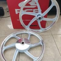 ราคา ล้อแม็ก mio125i fino125l ขอบ17 สีขาวปัด (4154958130)