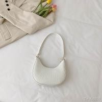 ราคา Fashion trend shoulder bag womens autumn fashion crescent simple handbag (19355245792)