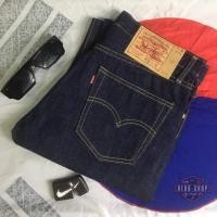 ราคา กางเกงยีนส์ชายลีวาย501ริมแดง ทรงกระบอกเล็ก (20947154188)