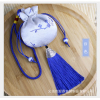 ราคา เหอเปา ถุงผ้าจีน ถุงผ้าพู่ห้อย พร้อมส่ง ถุงผ้าไหมจีน ถุงผ้าลายจีน ถุงผ้าปัก กระเป๋าสไตล์จีน ถุงผ้าแบบสายรูด ถุงของชำร่วย (12144036756)