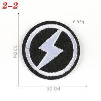 ราคา ตัวรีดติดเสื้อถูกสุดๆ อาร์มติดเสื้อ ตัวรีดติดผ้า ติดแมส ติดกระเป๋า ติดรองเท้า ลายสายฟ้าจิ๋ว สุดcool G2 (8142071719)