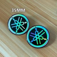ราคา จัดส่งฟรี 2 ชิ้น ล็อต 3D เรซิ่นสัญลักษณ์สำหรับ Yamaha โลโก้ LC135 y15zr R25 mt09 125zr (1613828188)