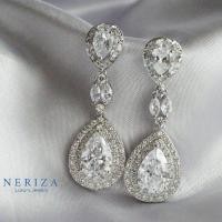 ราคา Neriza Jewelry ต่างหูระย้าเพชรสังเคราะห์ทรงหยดน้ำเกรดพรีเมี่ยม ประกายเทียบเท่าเพชรแท้ จัดส่งฟรี พร้อมกล่อง NE029 (12116482178)