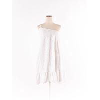 ราคา pomelo เดรสเว้าไหล่สายเดี่ยว ผ้าปักลายลูกไม้ฉลุ มีซับใน ป้ายแบรนด์ระบุไซส์ XL Preloved (20669867646)