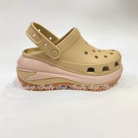 ราคา รองเท้าผู้หญิง crocs ส้นสูง Mega Crush Sandal ไซส์ 35 40 (19486578288)