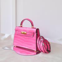 ราคา กระเป๋าหนังแฟชั่นสะพายข้าง KL mini KL 21 Epsom หนัง PU (14277451252)