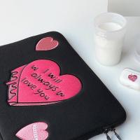 ราคา พร้อมส่ง กระเป๋าไอแพด กระเป๋าใส่ไอแพด กระเป๋าโน้ตบุ๊ค 11นิ้ว 13นิ้ว ลายหัวใจ สีดำ (7056332195)