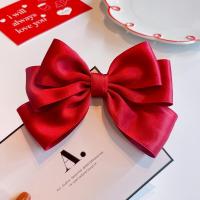 ราคา ร้านเปิดใหม่ พร้อมส่งจากไทย กิ๊บโบว์ใหญ่สีแดง กิ๊บแดงติดผม กิ๊บติดผมหางม้า กิ๊บโบว์แดง (20607366265)