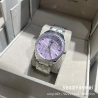 ราคา vivienne Vivienne Womens Broken Ice Blue Queen Mother Saturn นาฬิกาแฟชั่นสไตล์โรสเรด (20702100812)