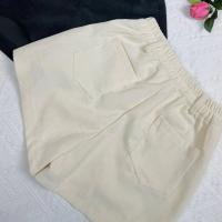 ราคา กางเกงขาสั้น ผ้าลูกฝูก ซิปหน้า ด้านหลังเป็นสม็อค แต่งดีเทลเว้าปลายขาด้านหน้าเก๋ 157 (17241675834)