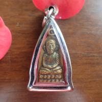 ราคา จี้ จี้พระ เหรียญหลวงปู่ทวดเตารีด ปี 08 วัดช้างให้ ปัตตานี เลี่ยมกรอบสแตนเลสพร้อมใช้ (17691219013)