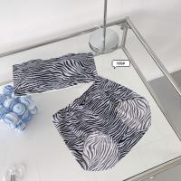 ราคา Fashiojeans เสื้อเกาะอกลายม้าลาย มีแผ่นลองหน้าอกชุดชั้นในเซ็กซี่สำหรับสาวๆ เกาะอก กางเกงใน 1 เซต 105 (14074056409)