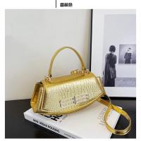 ราคา Balenciaga ใหม่ กระเป๋าสะพายไหล่ ทรงเมสเซนเจอร์ สีเงิน แฟชั่นฤดูร้อน สําหรับผู้หญิง 2023 wh (20238319886)