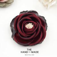 ราคา ดอกไม้ติดหน้าอกงานผ้าสไตล์เกาหลี เครื่องประดับ ลายสก๊อตหลากสีเครื่องประดับเข็มกลัดติดหน้าอกเสื้อไหมพรมเข็มกลัดติดเสื้อคาร์ดิแกนเข็มติด h0506 (200424183)