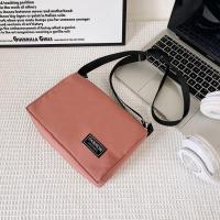 ราคา กระเป๋าสะพายข้างหญิง ชาย กระเป๋าผ้าร่ม กระเป๋า ขนาด 9 นิ้ว พร้อมส่ง (16484113059)