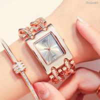 ราคา นาฬิกาผู้ชาย G D authours IP plating fashion watches square double chain in Europe and the hot style watch ladies of wrist 0230 (18965602998)