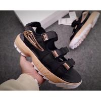 ราคา Shackมา Ish มาใหม่ล่าสุด FILA Disruptor ก้นหนารองเท้าแตะชายหาดหน้าร้อน FILA (19017520954)