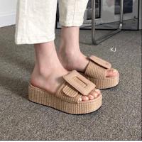 ราคา รองเท้าส้นเตารีด รองเท้าส้นขนมปัง รองเท้าส้นสูง 2 นิ้ว หน้าเข็มขัด รองเท้าสาน KK005 พร้อมส่ง (7848202041)