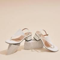 ราคา 25twentyfives Akira รองเท้าส้นสูงรัดส้นแพทเทิร์นเป๊ะสูง 2 5 นิ้ว (19927229311)