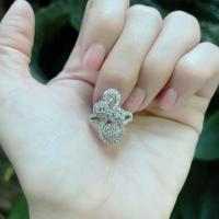 ราคา Titapa jewelry แหวนเพชรหน้ากว้าง ดีไซน์สวยเก๋แบบมาใหม่ ใส่สวยเต็มนิ้ว งานปราณีตมากเพชรสวยคัดทุกเม็ดนำ้100เพชรสวยเล่นไฟระยิบระยับ เหลี่ยมเพชรH A ตัวเรือนมีน้ำหนักแข็งแรง แบบทันสมัย เรียบหรู โดดเด่น ใส่