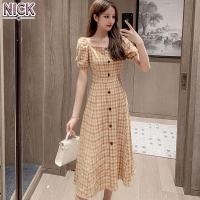 ราคา NICK ผู้หญิงเดรสลายสก็อต New Square ลายสก๊อตพัฟแขนชุดเดรสเรโทร (8137520014)