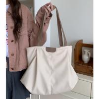 ราคา พร้อมส่งจากไทย กระเป๋าผ้านิ่มใบใหญ่สายสะพายหนังทรงมินิมอล I058 (19971475912)