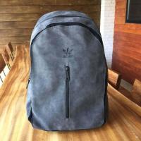 ราคา กระเป๋าสะพายหลัง ADIDAS Originals Essential Backpack วัสดุหนังนิ่มที่มีความหรูหราโลโก้ Trefoil (445037107)