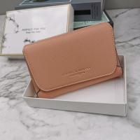 ราคา กระเป๋าสตางค์ผู้หญิง สวยมาก แบรนด์แท้ MODEL CLASSIC100 3 พับ เรียบๆดูดี พร้อมกล่องแบรนด์ (16477250613)