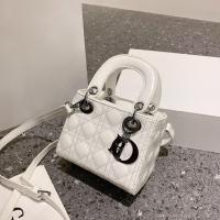 ราคา LASGO Mini Small Bag Womens Bag 2022 New Versatile Fashion One Shoulder Messenger Bag Rhombus Shiny Handheld Diana Bag (18298386899)