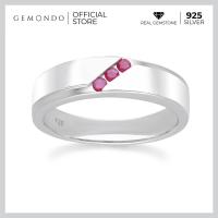ราคา Gemondo แหวนเงินแท้ 925 Sterling Silver ชุบโรเดียม ประดับทับทิม Ruby เรียง 3 เม็ด ทรงปลอกมีดขอบพ่นทราย (19820715350)