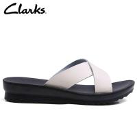 ราคา Clarks รองเท้าแตะรัดส้นหนังสีดำ Merliah Karli สำหรับผู้หญิง (19377654371)