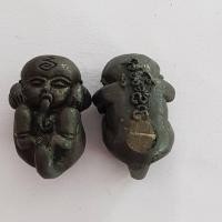 ราคา กุมารทองคะนองฤทธิ์แบบนอน เนื้อโลหะ รุ่นสอง หลวงพ่อมัก วัดเขาเหล็กรางสะเดา สร้างปี 2549 (16827111345)