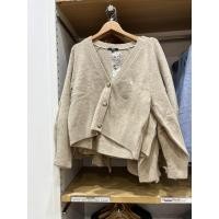 ราคา UNIQLO เสื้อกันหนาวถักกระดุมเสื้อแขนยาวเสื้อคาร์ดิแกนคอวีผู้หญิงเสื้อกันหนาวทรงหลวม451684สำหรับฤดูหนาว ใบไม้ร่วง (19700444089)