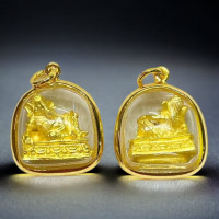 ราคา จี้ จี้พระพิฆเนศ พระพิฆเนศ พระพิฆเนศเสวยสุข กรอบทองไมครอน 2x2 ซ ม ปางนี้เป็นตัวแทนการเจริญเติบโต สุขสบาย (19028749743)