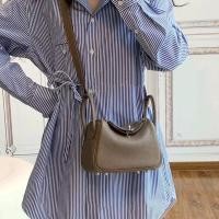 ราคา กระเป๋าผู้หญิงหนังแท้กระเป๋าลินดี้ลายลิ้นจี่แบบใหม่กระเป๋าทรงหมอนมินิสะพายไหล่สะพายข้างกระเป๋าหมอกระเป๋าถือหนังวัว (16932839587)