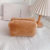 ราคา Mymyshop พร้อมส่ง Fluffy Bag กระเป๋าเครื่องสำอาง ขนนุ่มมาก กระเป๋าดินสอ ขนนุ่มนิ่ม กระเป๋าถือ แบบพกพา (18043636266)