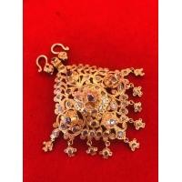 ราคา สุดยอด งาน hand made CHUENSUWANNAKUL CSK Collection จี้ รูปข้าวหลามตัด ประดับเพชรซีก ทอง90 18k เนื้อทองคำ แท้จาก ทอง100 อลังการ งาน โบราณ สร้าง หายาก สุดๆ (10076978050)