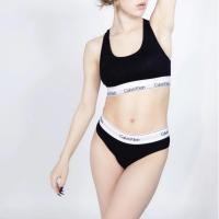 ราคา ชุดเซ็ตสปอร์ตบรา ชุดชั้นในหญิง CK 1Set สปอร์ตบรา ของแท้ 100 เนื้อผ้าระบายอากาศได้ดี สินค้าพร้อมส่ง (20971013069)