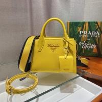 ราคา Small Prada Kristen Saffiano bag (21228047574)