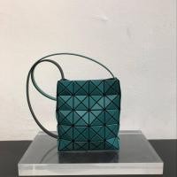 ราคา BaoBao PRISM MATTE SHOULDER ของแท้จาก Shop baobao issey Miyake (21061733766)