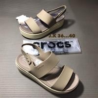 ราคา รองเท้าส้นสูงสตรีใหม่ปี 2021รุ่นใหม่สุด รองเท้าแฟชั่นCross เกรด mirror ไซด์คุณผู้หญิง crocs รองเท้าส้นสูงลําลองสําหรับสตรี เปิดนิ้วเท้า (19282432684)