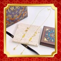 ราคา สายคล้องแมส Dior รุ่นยอดนิยม ขายดีมาก งานสแตนเลสแท้ สวยกริบรุ่นยอดนิยม พร้อมส่งไวจากไทย (18126013252)