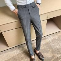 ราคา GUKNERO กางเกงผ้าชิโนสำหรับผู้ชายตัดตรงสำหรับเสื้อยืดผู้ชายสีพื้นกางเกงขายาวสไตล์เกาหลีลายสก็อตทางการคลาสสิก2023ลายสก็อต (12257289095)