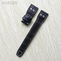 ราคา สายนาฬิกาหนังแท้สำหรับผู้ชายสีน้ำตาลดำพร้อมหมุดย้ำขนาด22มม เปลี่ยนสายนาฬิกาสำหรับ IWC ตัวล็อกสายรัดข้อมือสายนาฬิกานักบินขนาดใหญ่ (19657896318)